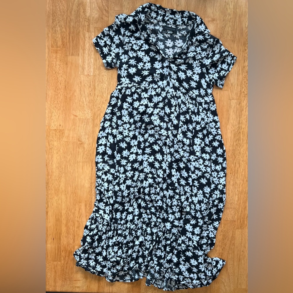 Urban Outfitters Floral dress - Picture 6 of 7